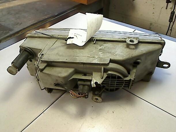 Foto: SCHEINWERFER KOMPLETT LINKS eines Seat Toledo