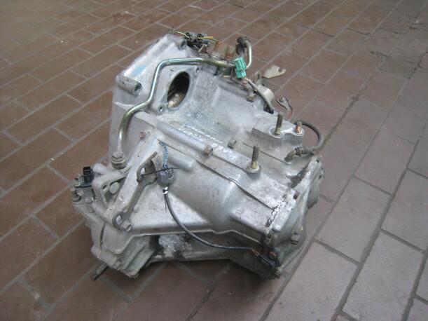 Foto: AUTOMATIK-GETRIEBE eines Honda Accord 2.0i