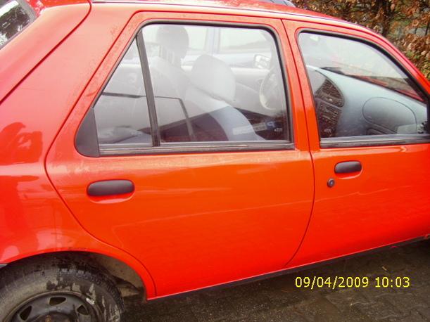 Foto: TÜR HINTEN RECHTS eines Ford Fiesta