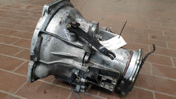 Foto: SCHALTGETRIEBE 5-GANG eines Ford Orion
