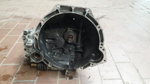 Foto: SCHALTGETRIEBE 5-GANG eines Ford Orion