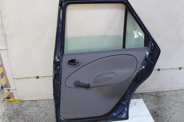 Foto: TÜR HINTEN RECHTS eines Ford Fiesta