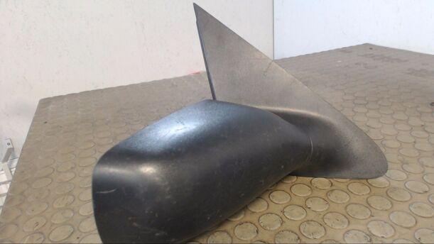 Foto: AUSSENSPIEGEL RECHTS MECH. INNENVERSTELLB. eines Ford Mondeo Turnier 16V