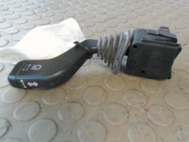 Foto: BLINKSCHALTER/KOMBISCHALTER L eines Opel Vectra