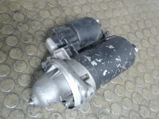Foto: ANLASSER / STARTER BOSCH eines Opel Vectra