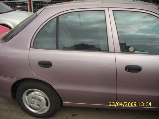 Foto: TÜR HINTEN RECHTS eines Hyundai Accent 1.5 Automatik