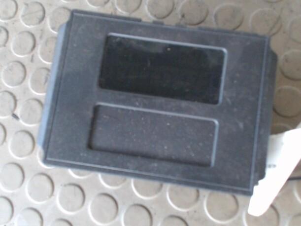 Foto: DISPLAY/BILDSCHIRM eines Opel Omega 2.0