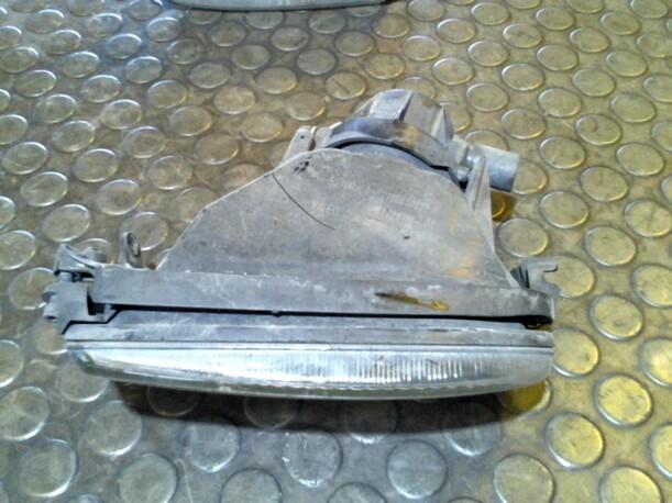 Foto: NEBELSCHEINWERFER LINKS eines Renault Laguna Grandtour 1.8 CD