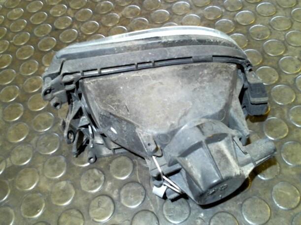 Foto: NEBELSCHEINWERFER RECHTS eines Renault Laguna Grandtour 1.8 CD