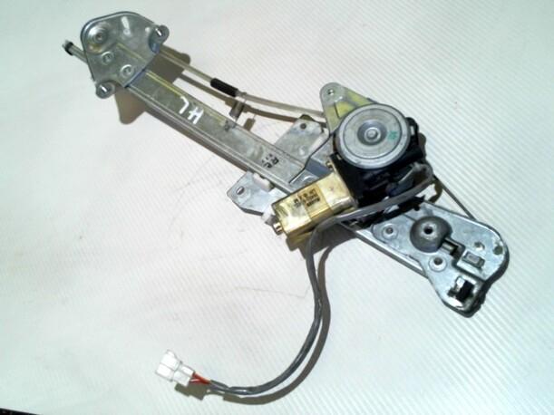 Foto: FENSTERHEBER ELEKTR. HINTENLINKS eines Mazda 626 1.9
