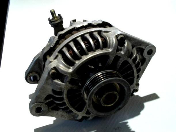 Foto: LICHTMASCHINE eines Mazda 626 1.9