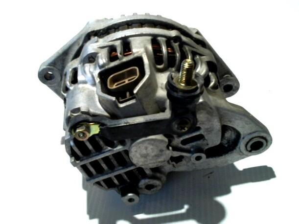 Foto: LICHTMASCHINE eines Mazda 626 1.9