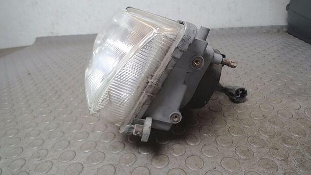 Foto: SCHEINWERFER LINKS eines Nissan Primera 1.6 Classic