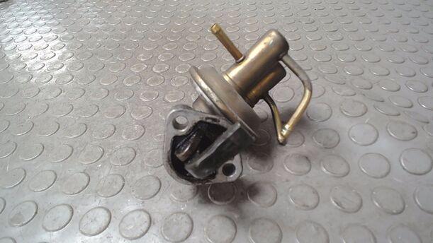 Foto: KRAFTSTOFFPUMPE eines Nissan Primera 1.6 Classic