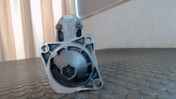 Foto: ANLASSER / STARTER eines Mazda 323 S 1.5 Ambiente