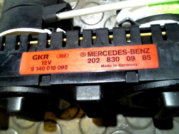 Foto: HEIZUNGSBETÄTIGUNG eines Mercedes-Benz C 180 CS
