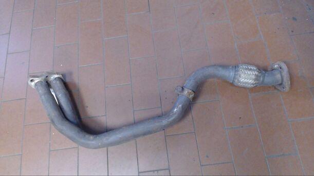 Foto: AUSPUFFROHR VORN eines VW Golf 1.6