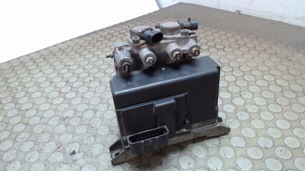 Foto: HAUPTBREMSAGGREGAT ABS eines Daewoo Espero 1.5 RS