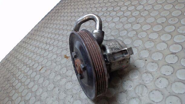 Foto: PUMPE SERVOLENKUNG eines Daewoo Espero 1.5 RS