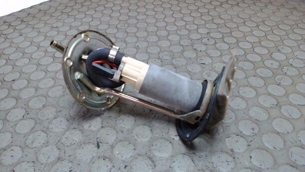 Foto: KRAFTSTOFFPUMPE / BENZINPUMPE eines Daewoo Espero 1.5 RS