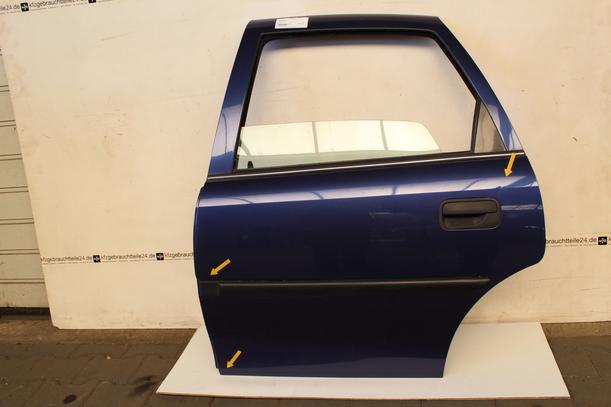 Foto: TÜR HINTEN LINKS eines Opel Vectra 1.8
