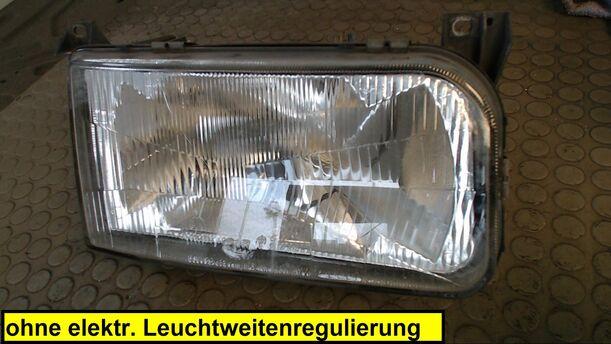 Foto: SCHEINWERFER LINKS eines VW Passat Variant 1.8