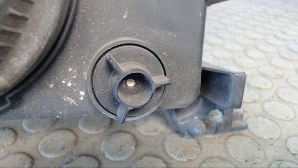 Foto: SCHEINWERFER LINKS eines VW Passat Variant 1.8