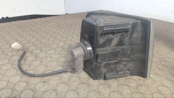 Foto: BLINKER VORN LINKS eines VW Passat Variant 1.8