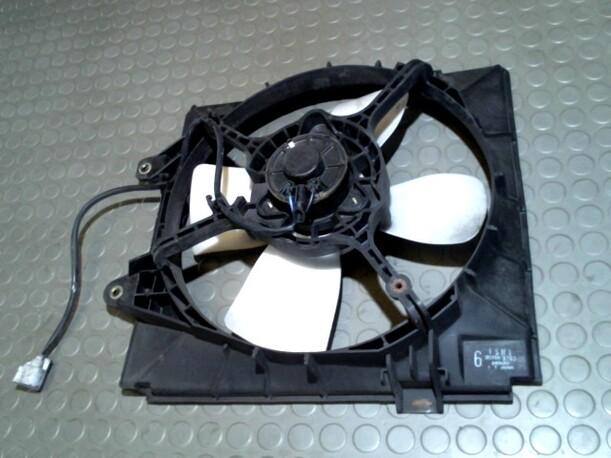 Foto: ELEKTROLÜFTER eines Mazda 626 1.9