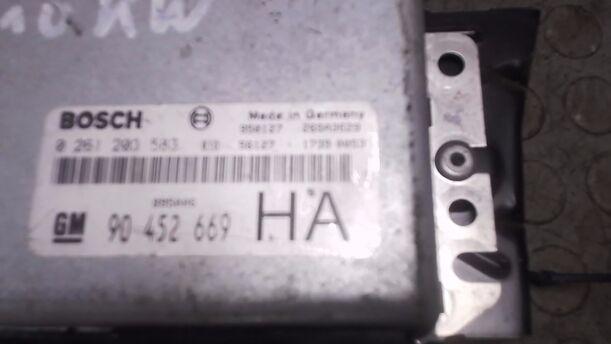 Foto: EINSPRITZSTEUERGERÄT eines Opel Astra 16V