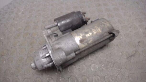 Foto: ANLASSER / STARTER eines Ford Escort Turnier 16V