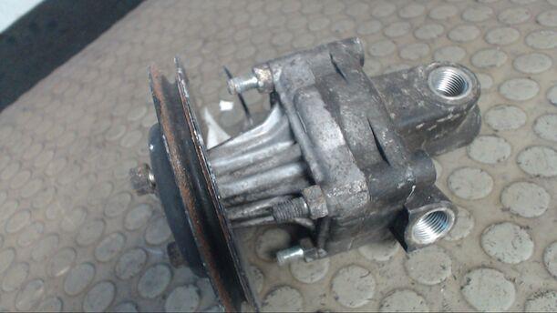 Foto: LENKGETRIEBEPUMPE eines Audi 80