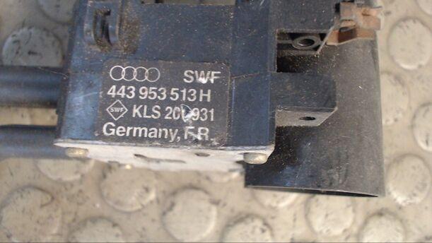 Foto: BLINKERSCHALTER eines Audi 80