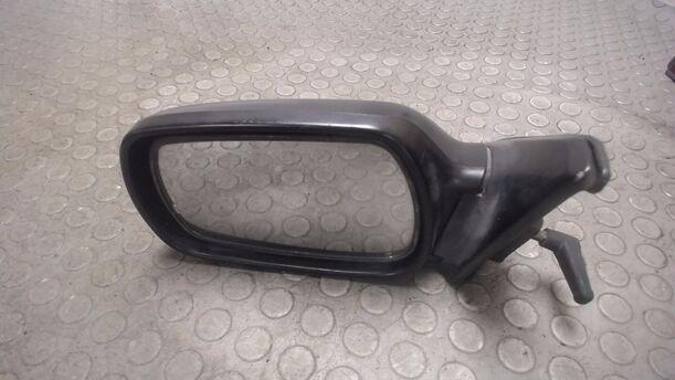 Foto: AUSSENSPIEGEL LINKS MECH. INNENVERSTB. eines Toyota Corolla 1.3
