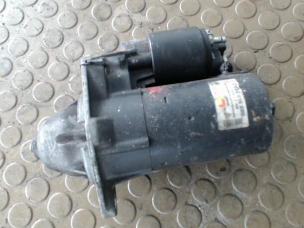 Foto: ANLASSER / STARTER BOSCH eines Opel Vectra 1.8 Style