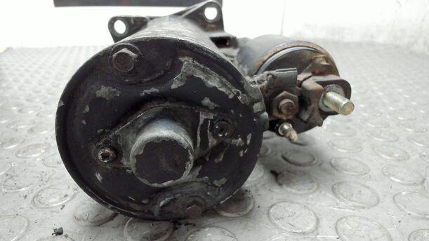 Foto: ANLASSER / STARTER BOSCH ( SCHALTGETRIEBE ) eines Ford Sierra
