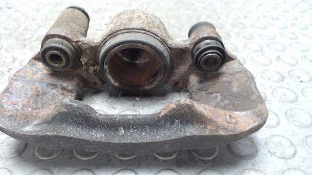 Foto: BREMSSATTEL VORN LINKS eines Mazda Demio 1.4 GL