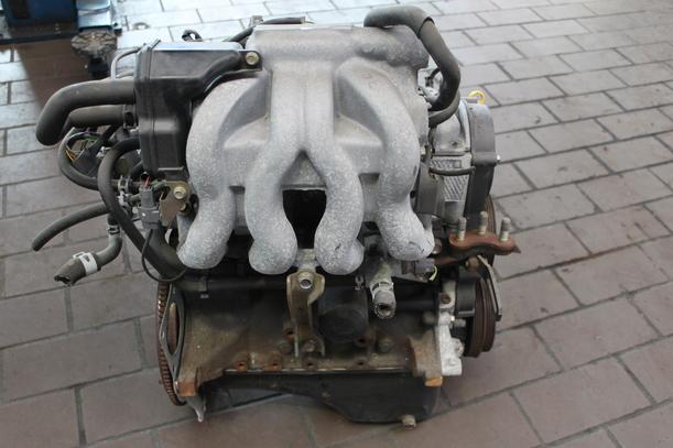 Foto: MOTOR eines Mazda Demio 1.4