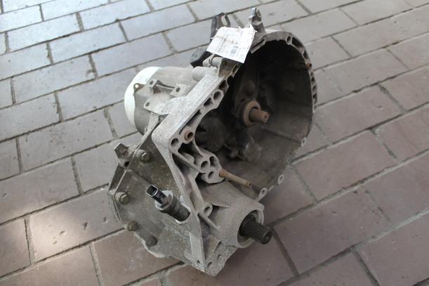 Foto: SCHALTGETRIEBE 5-GANG JB3916-3 eines Renault Megane Scenic 1.6e Exclusive