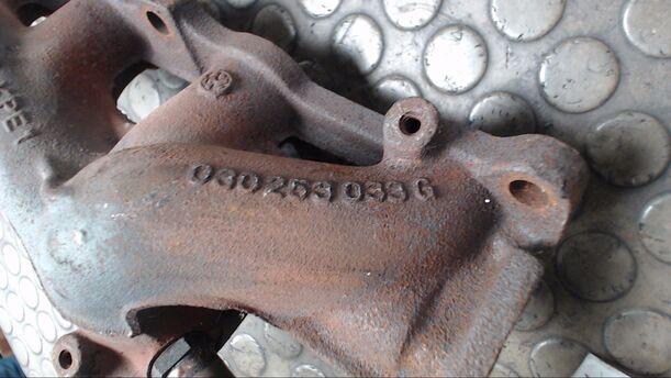Foto: AUSPUFFKRÜMMER eines VW Polo 50