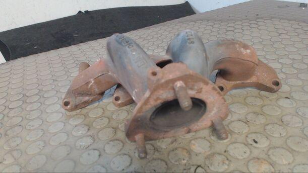 Foto: AUSPUFFKRÜMMER eines Opel Corsa 16V