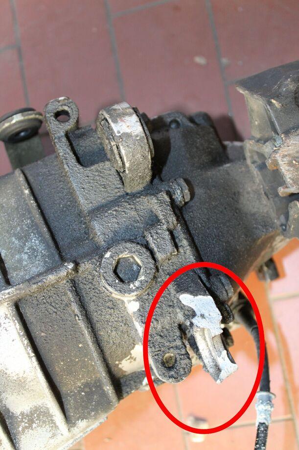 Foto: SCHALTGETRIEBE 4-GANG (FÜR BASTLER) eines Mercedes-Benz 190 E 1.8 Exclusive