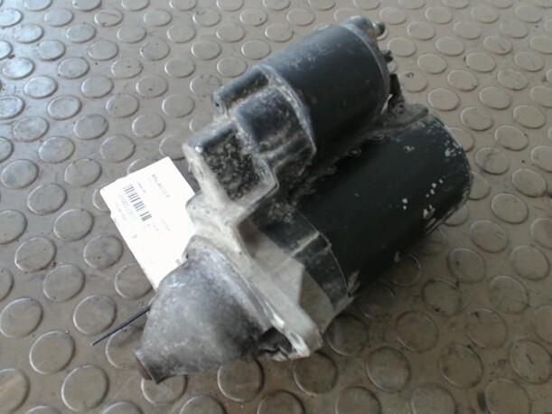 Foto: ANLASSER / STARTER BOSCH eines Opel Vectra 1.6 Exclusive