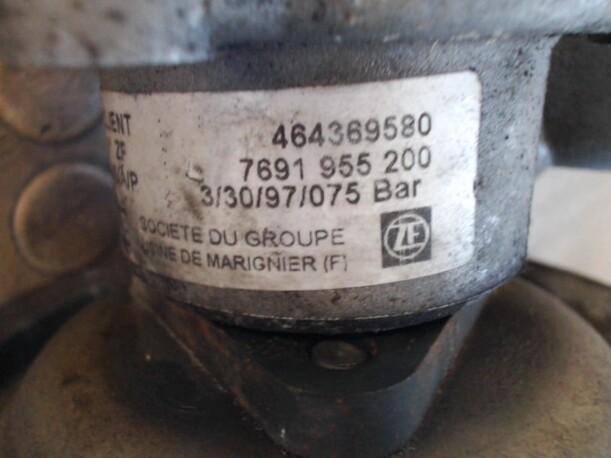 Foto: PUMPE SERVOLENKUNG eines Fiat Bravo 1.8 16V CD