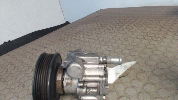Foto: LENKGETRIEBEPUMPE eines VW Polo Exclusive