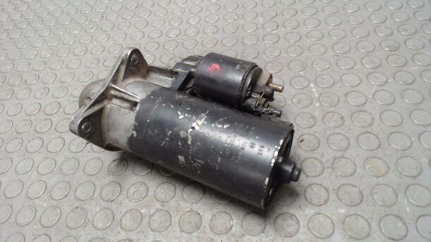 Foto: ANLASSER / STARTER BOSCH eines Ford Sierra Turnier Exclusive