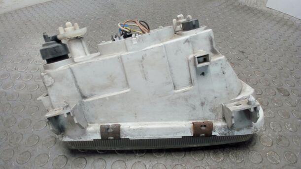 Foto: SCHEINWERFER LINKS ( VOR FACELIFT ) eines Skoda Felicia Combi 1.3 CLX