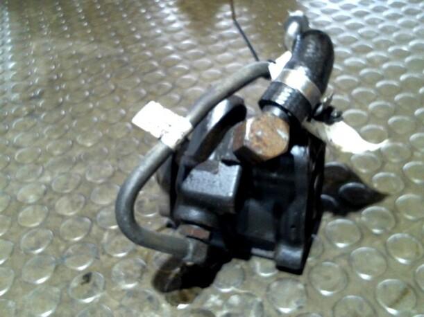 Foto: LENKGETRIEBEPUMPE eines Ford Escort Turnier Exclusive