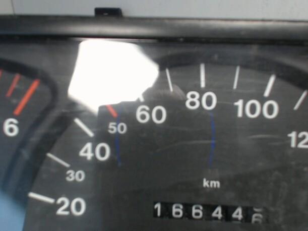 Foto: TACHOEINHEIT eines Opel Omega Caravan 2.5 TD Classic