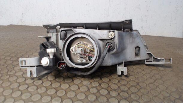 Foto: SCHEINWERFER LINKS eines Daewoo Nexia 1.5 Exclusive